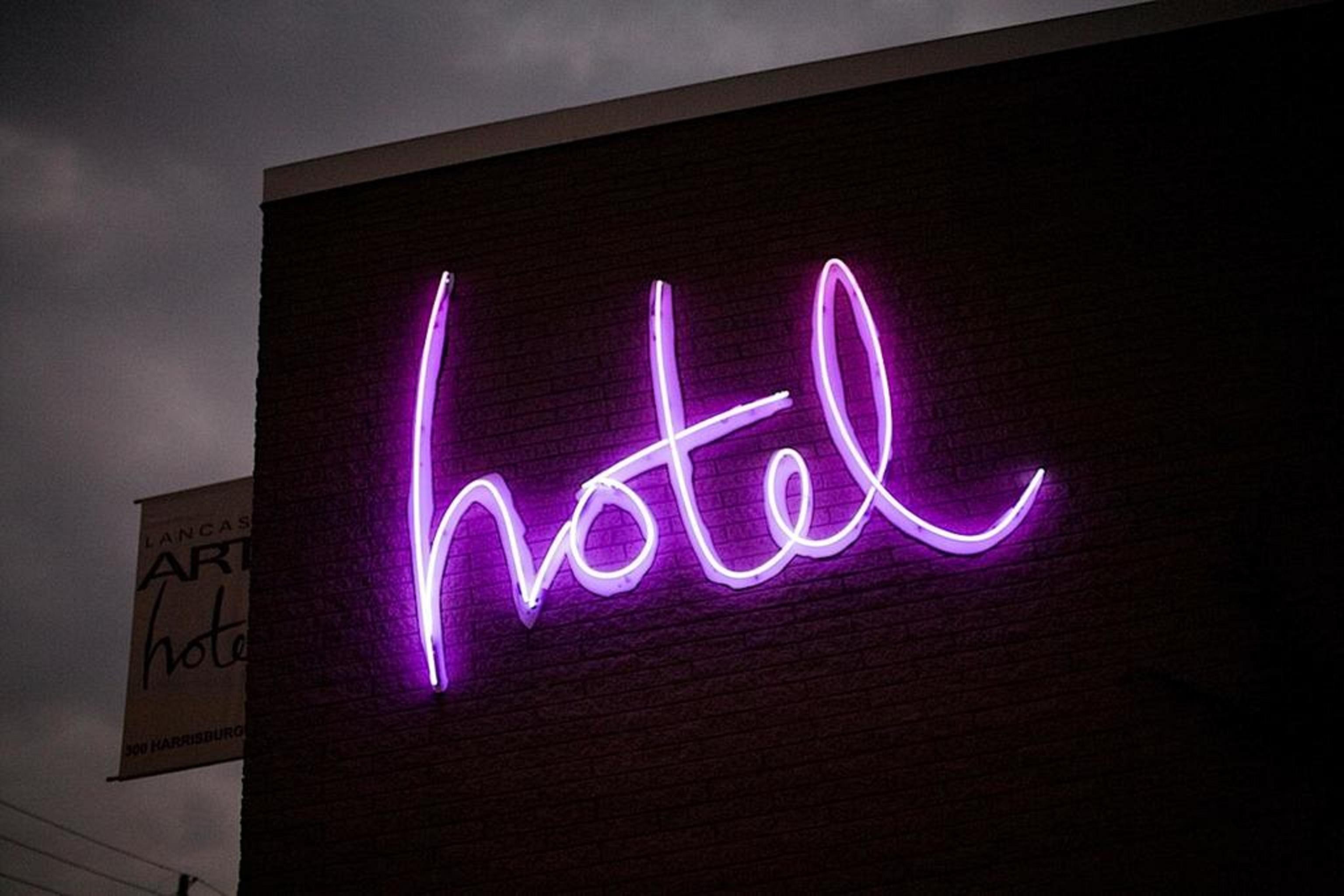 Lancaster Arts Hotel Экстерьер фото
