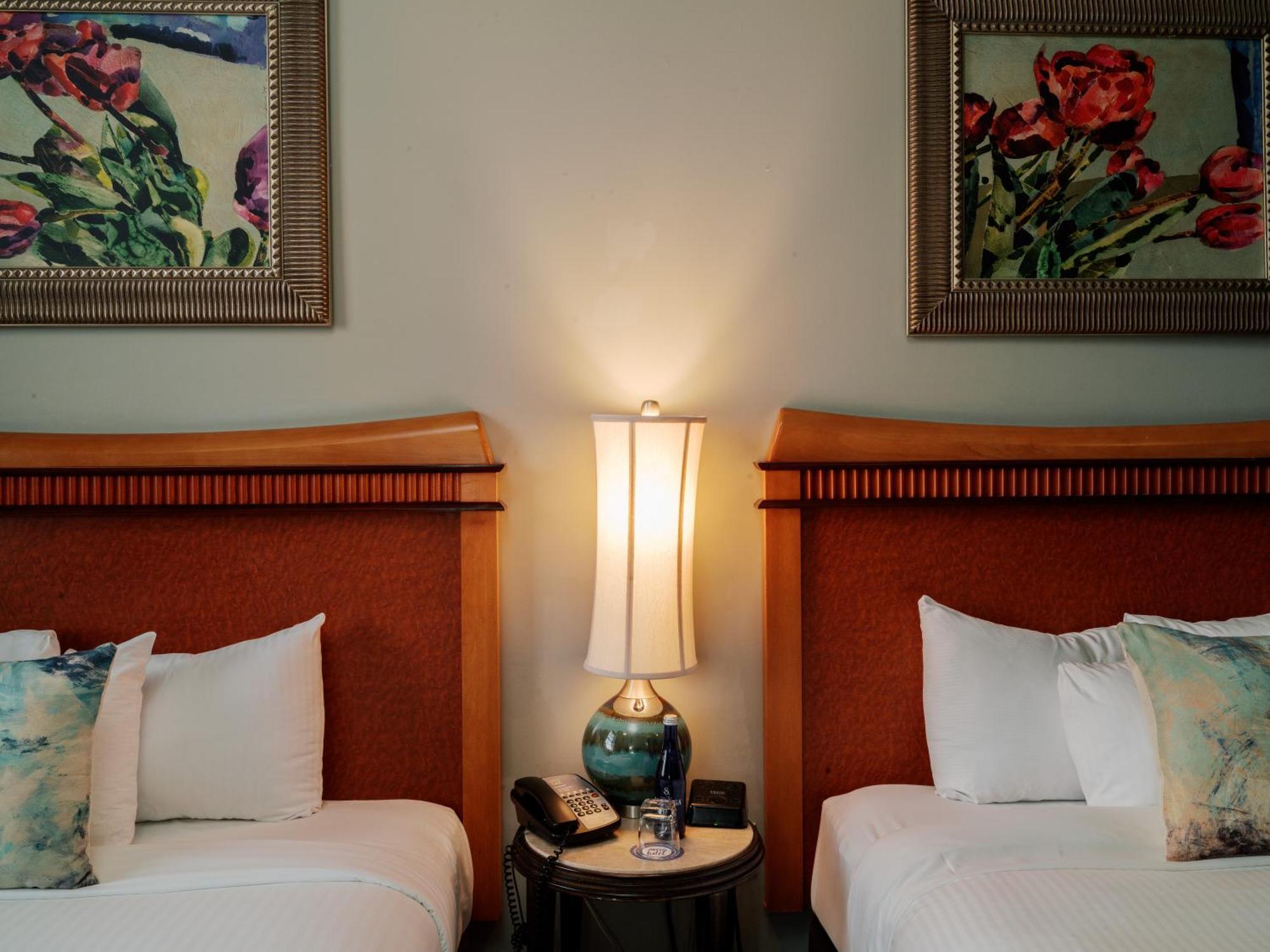 Lancaster Arts Hotel Экстерьер фото